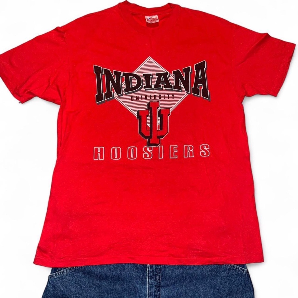 90s Vintage Indiana University Hoosiers single stitch red and black t-shirt